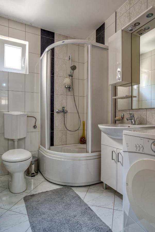 Milas Apartment コトル エクステリア 写真